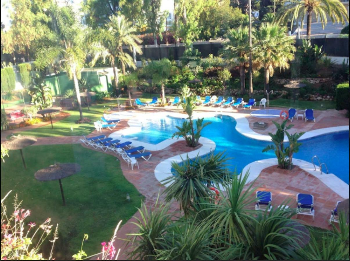 Puerto Banus With Private Garden Apartamento Marbella